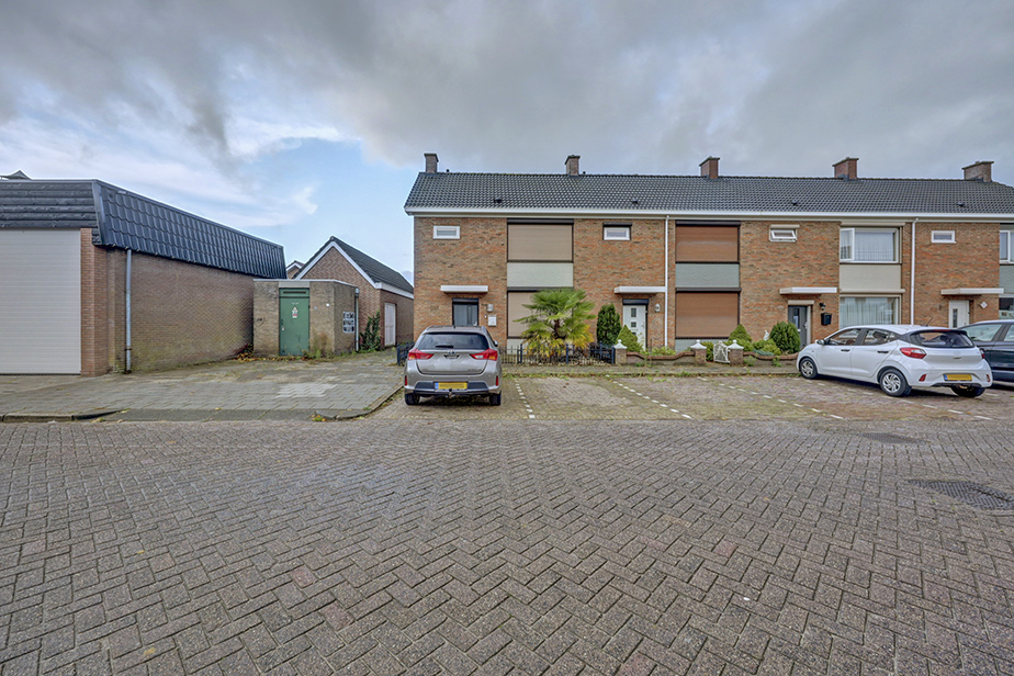 Rozenstraat , 4711 Sint Willebrord, Nederland