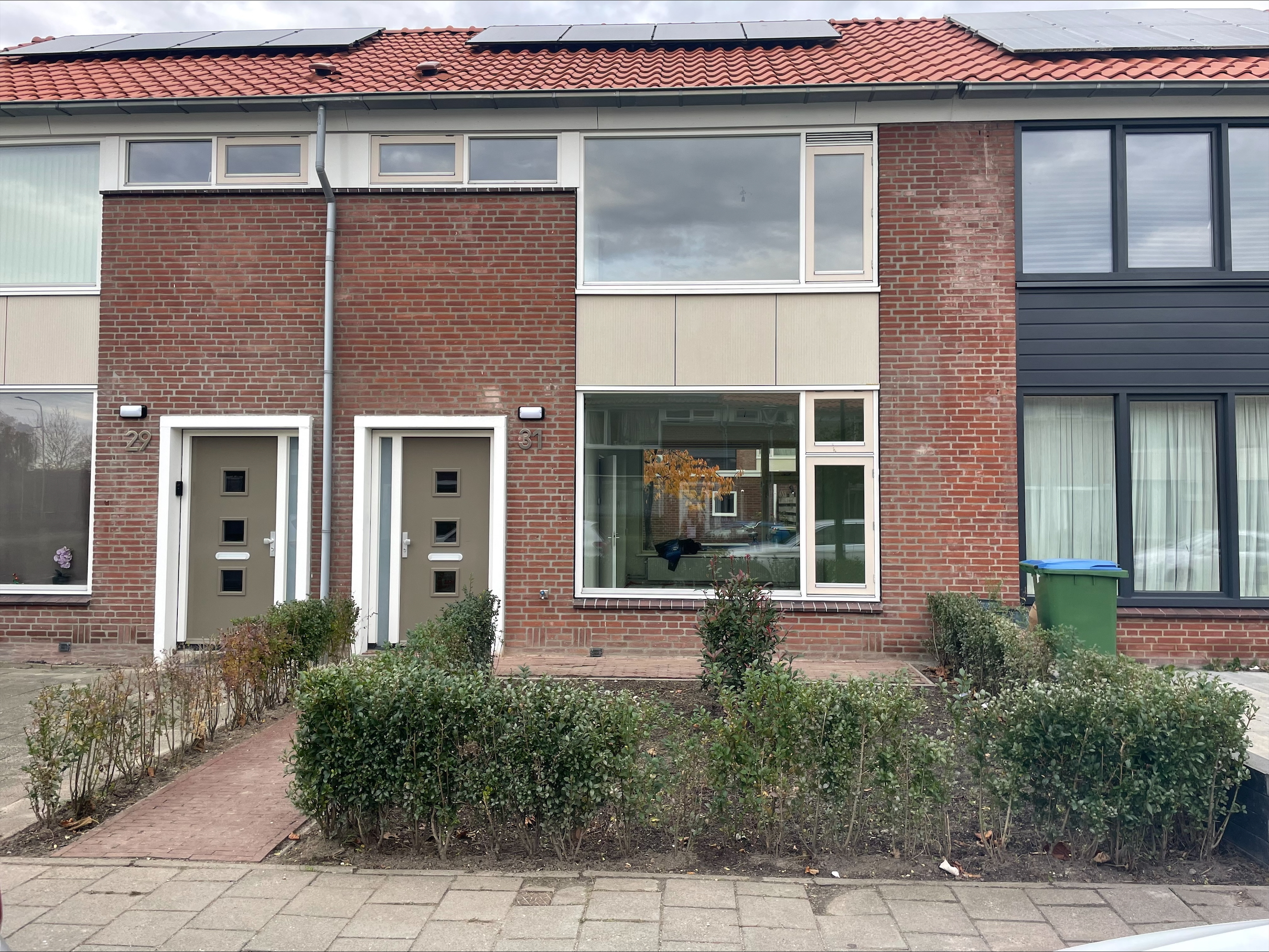 free-sector-houses for rent on Leon van Heilstraat 31