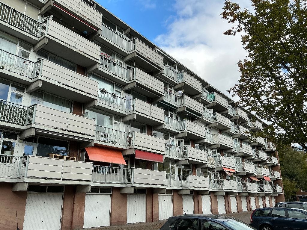 Hindersteinstraat 141, 4834 KJ Breda, Nederland