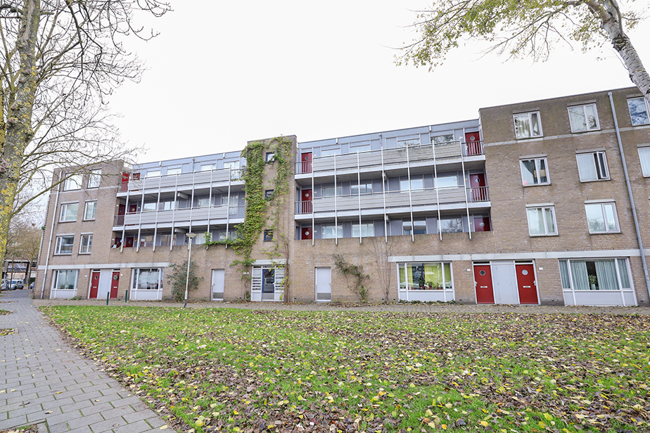 Adriaan van Bergenstraat 147