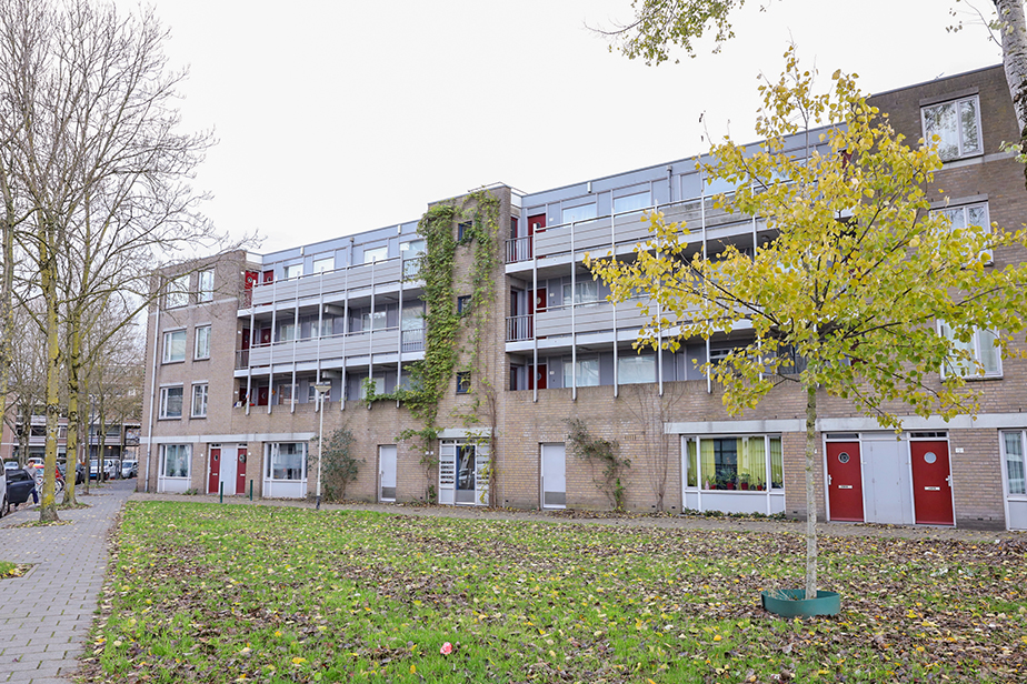 Adriaan van Bergenstraat 147