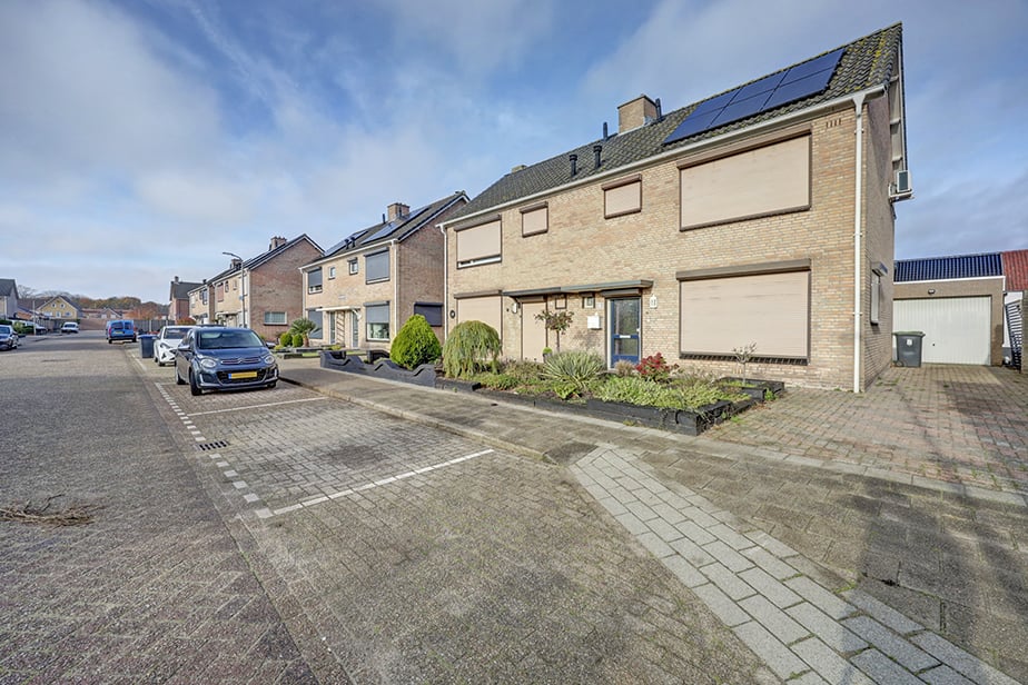 Beethovenstraat , 4711 Sint Willebrord, Nederland