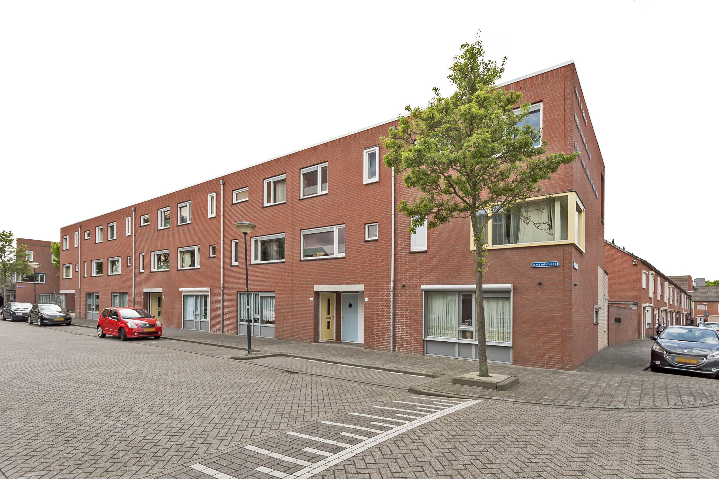 Amerstraat 40, 4812 VV Breda, Nederland