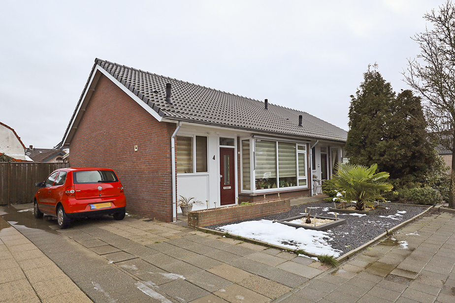 Prins Bernhardstraat 4