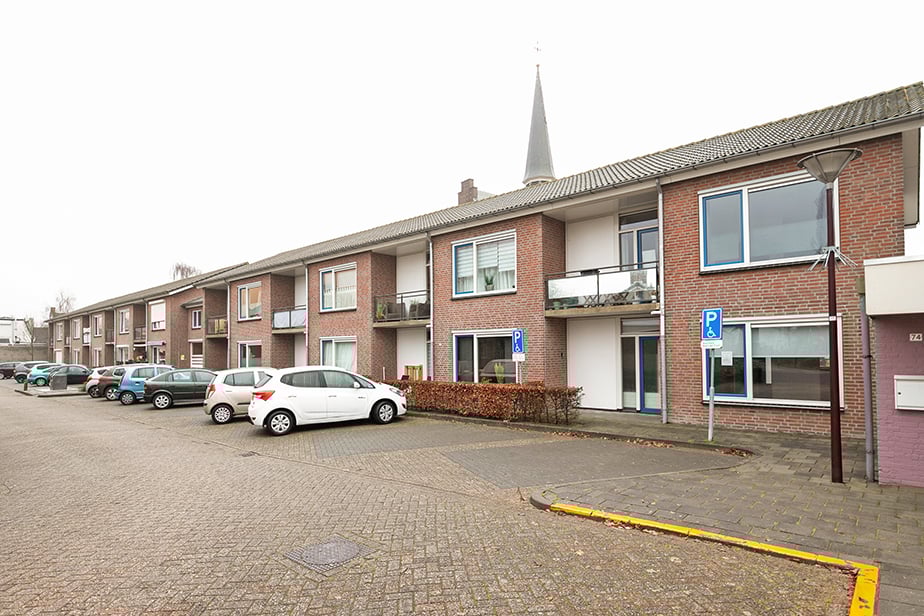 De Halderberg 72, 4741 AG Hoeven, Nederland