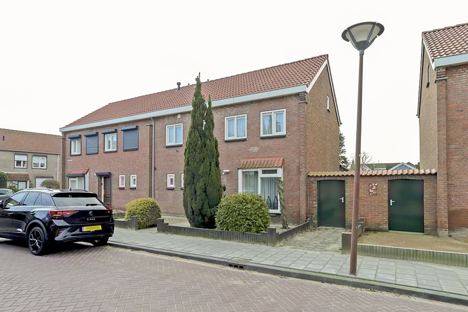 Irenestraat 3, 4744 AW Bosschenhoofd, Nederland