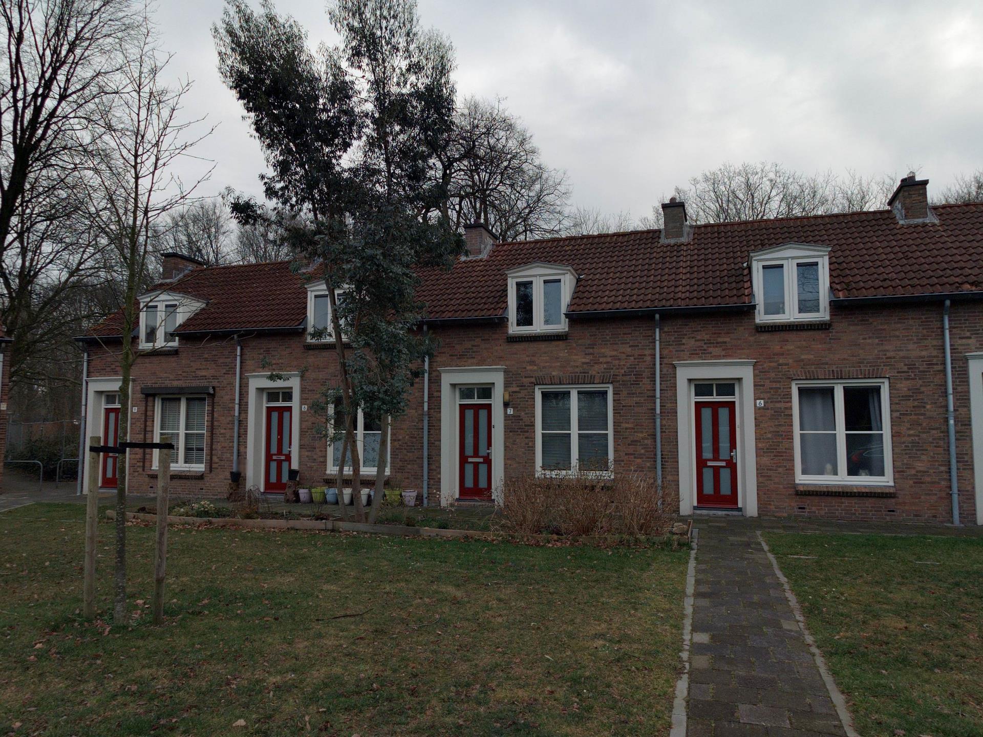 Doctor Poelsplein 8, 4702 HR Roosendaal, Nederland