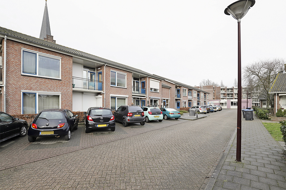 De Halderberg 54, 4741 AG Hoeven, Nederland