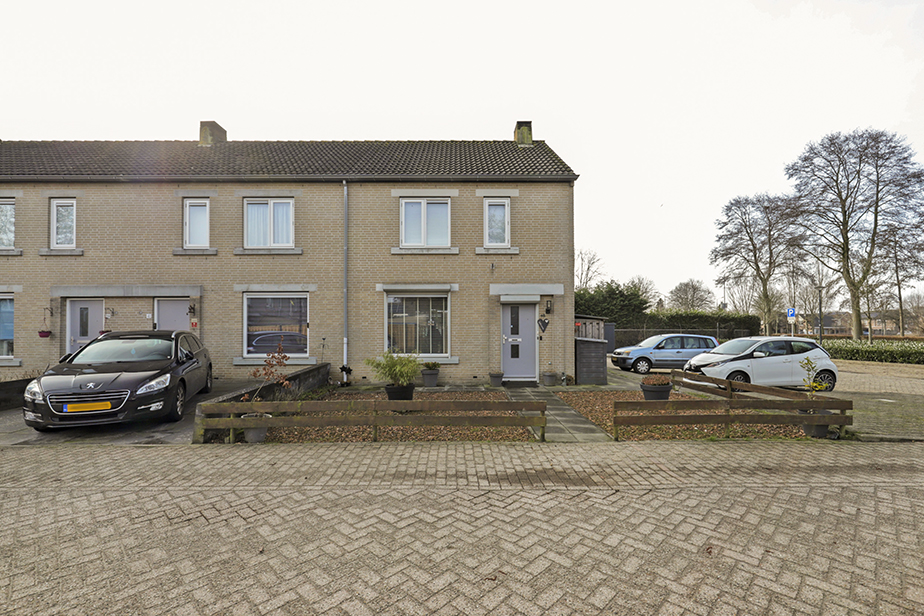 Drostendam 43, 4908 AJ Oosterhout, Nederland