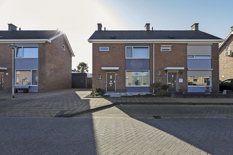 Boterbloemstraat , 4711 Sint Willebrord, Nederland