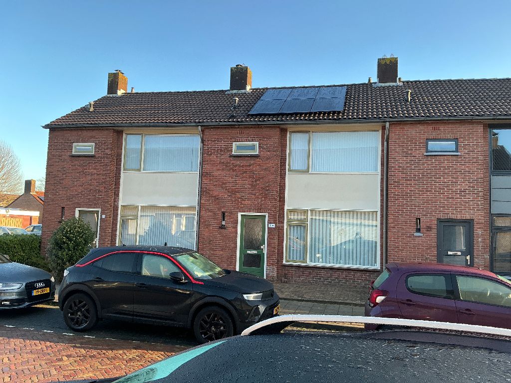 Pater Arnold Damenstraat 19