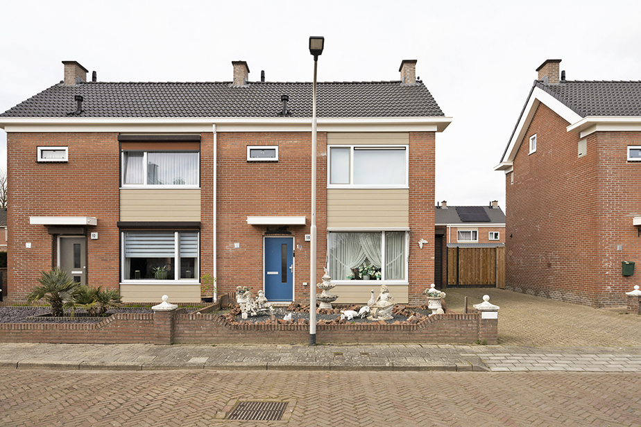 Zwaluwenstraat , 4711 Sint Willebrord, Nederland
