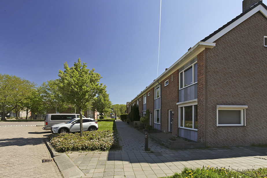Koning Gustaaf Adolfstraat 45