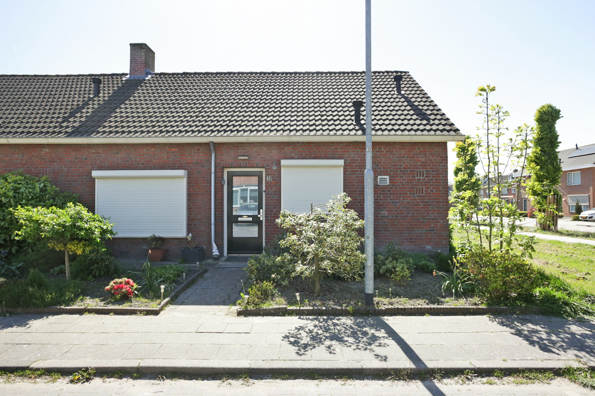 Suikerhoek 16, 4758 BG Standdaarbuiten, Nederland