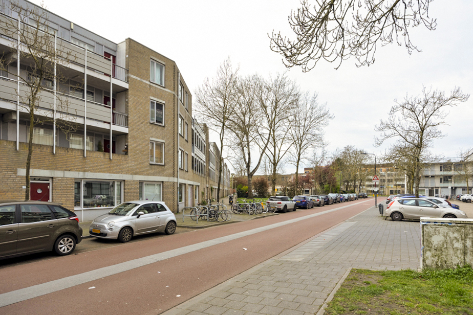 Adriaan van Bergenstraat 97
