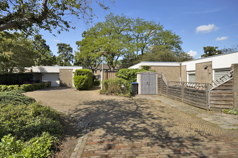Prieelhof 4