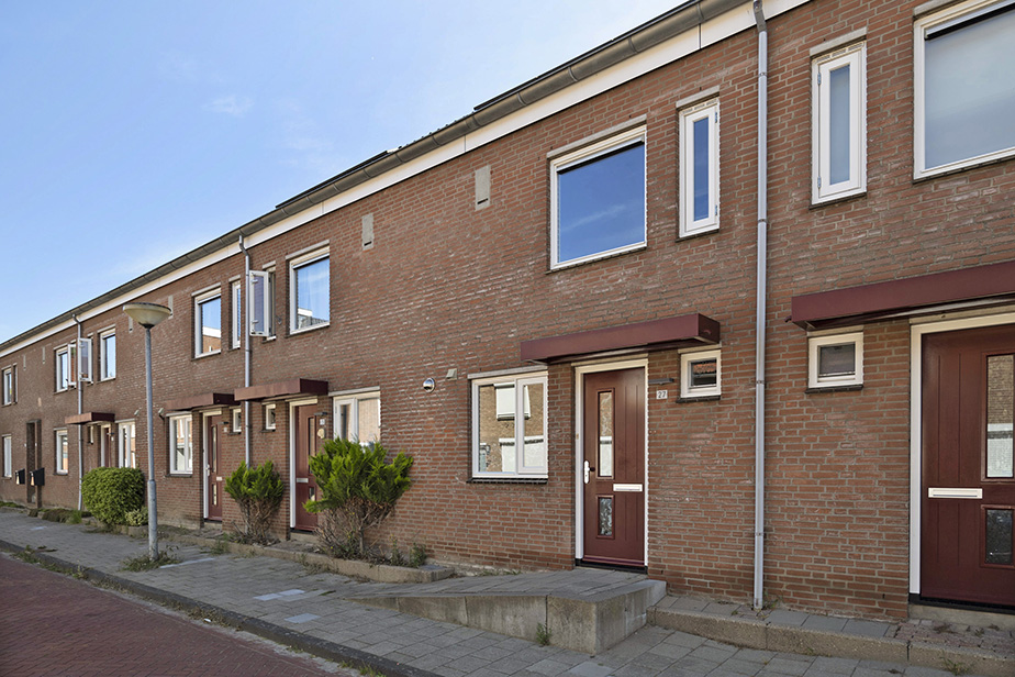 Oosterstraat 27
