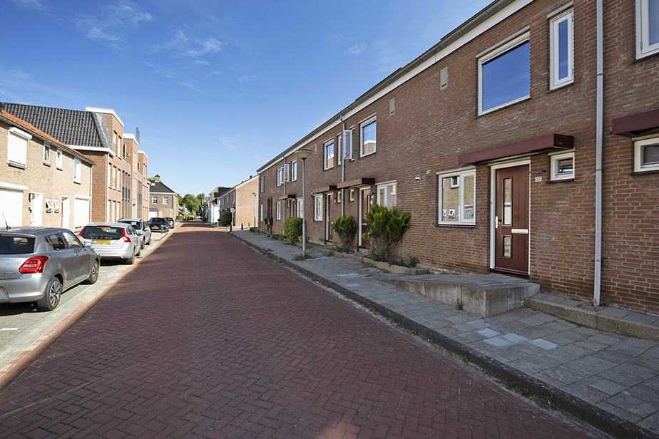 Oosterstraat 27
