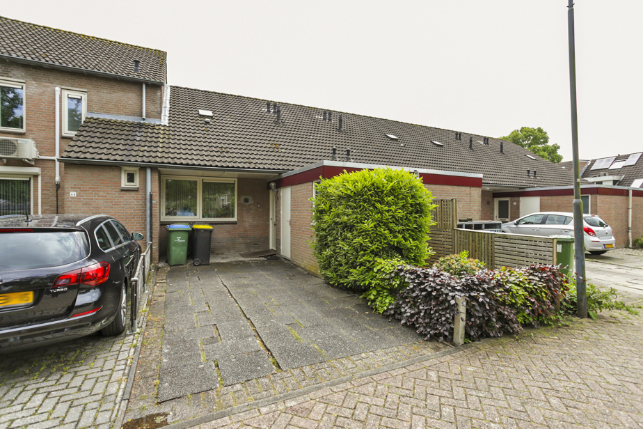 Butselaar 42
