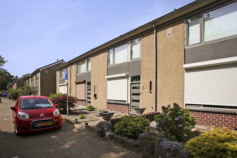 Stadenstraat 8