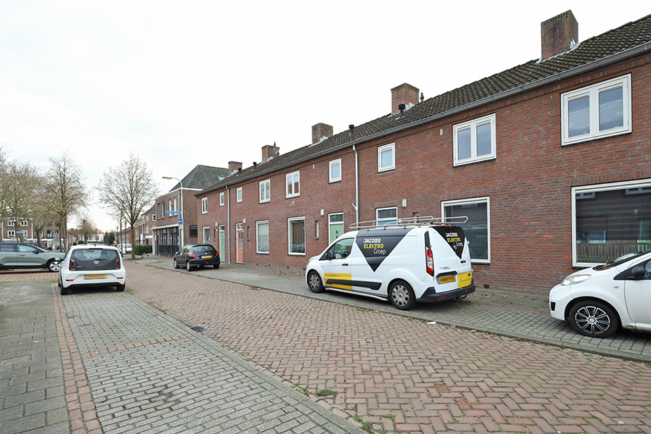 Van Limburg Stirumstraat 32