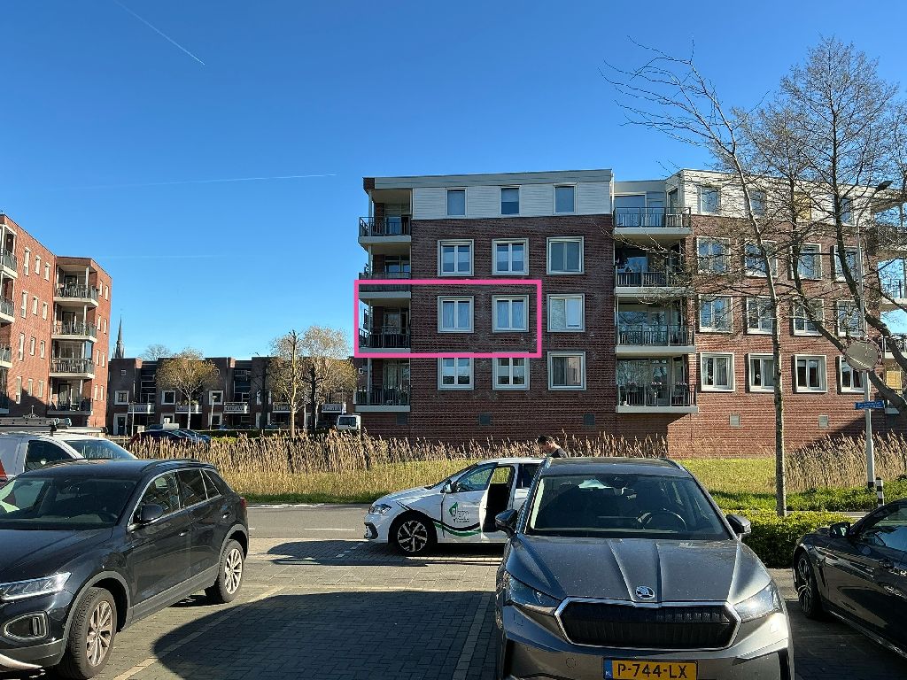 free-sector-houses for rent on Burgemeester Van Gilsstraat 97