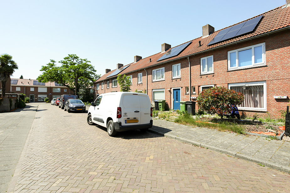 Esdoornstraat 9