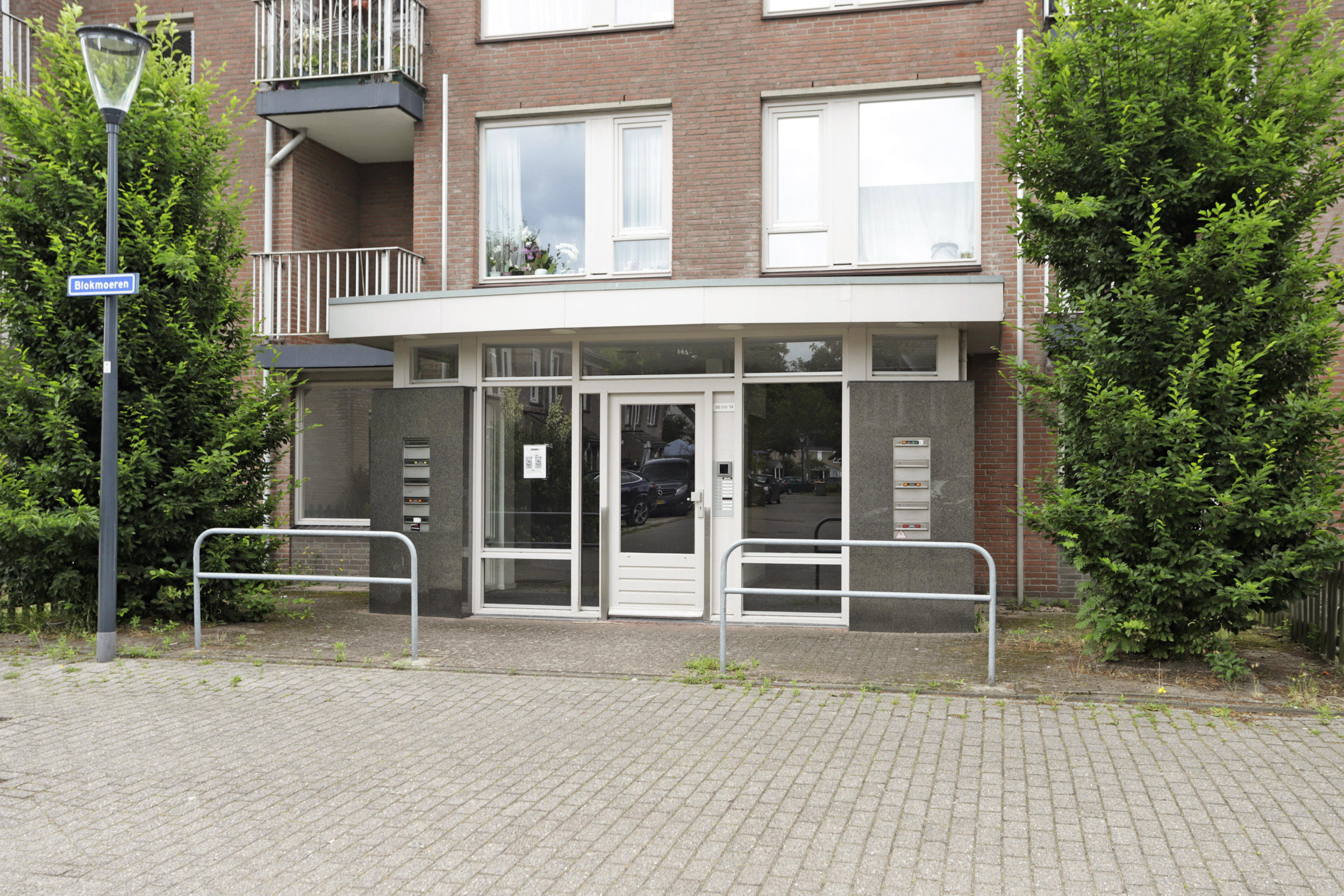 Blokmoeren 66