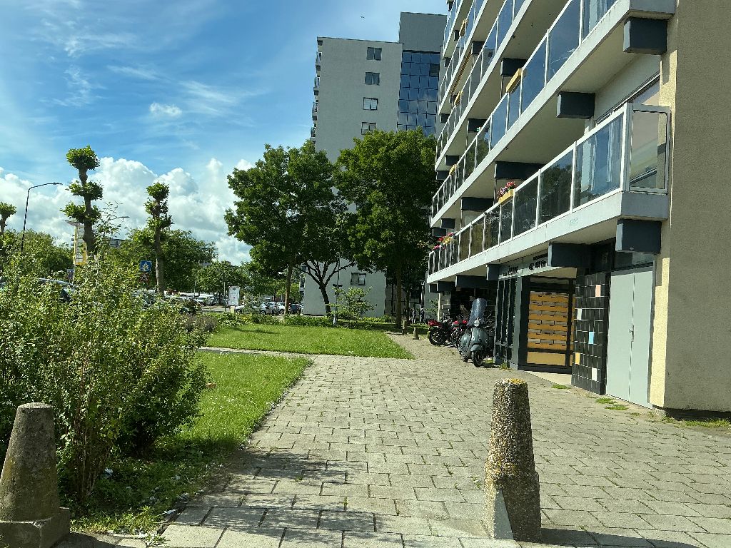 Roeselarestraat 484