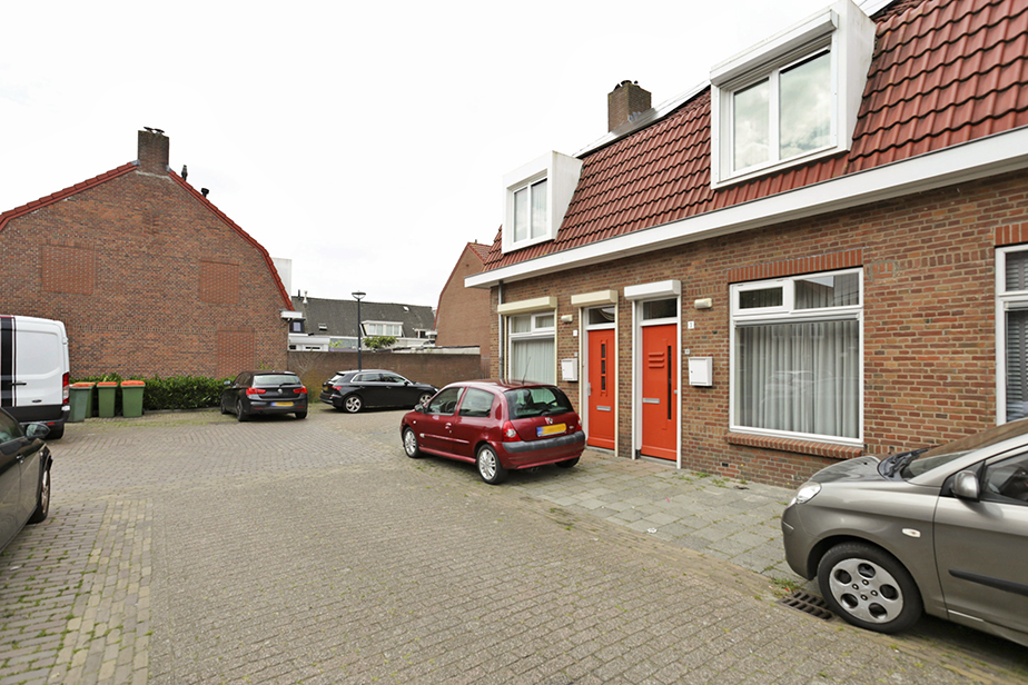Esdoornstraat 3